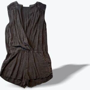 Sam & Lavi Los Angeles‎ Surplice Romper Faded Black Mineral Wash XS Pockets
